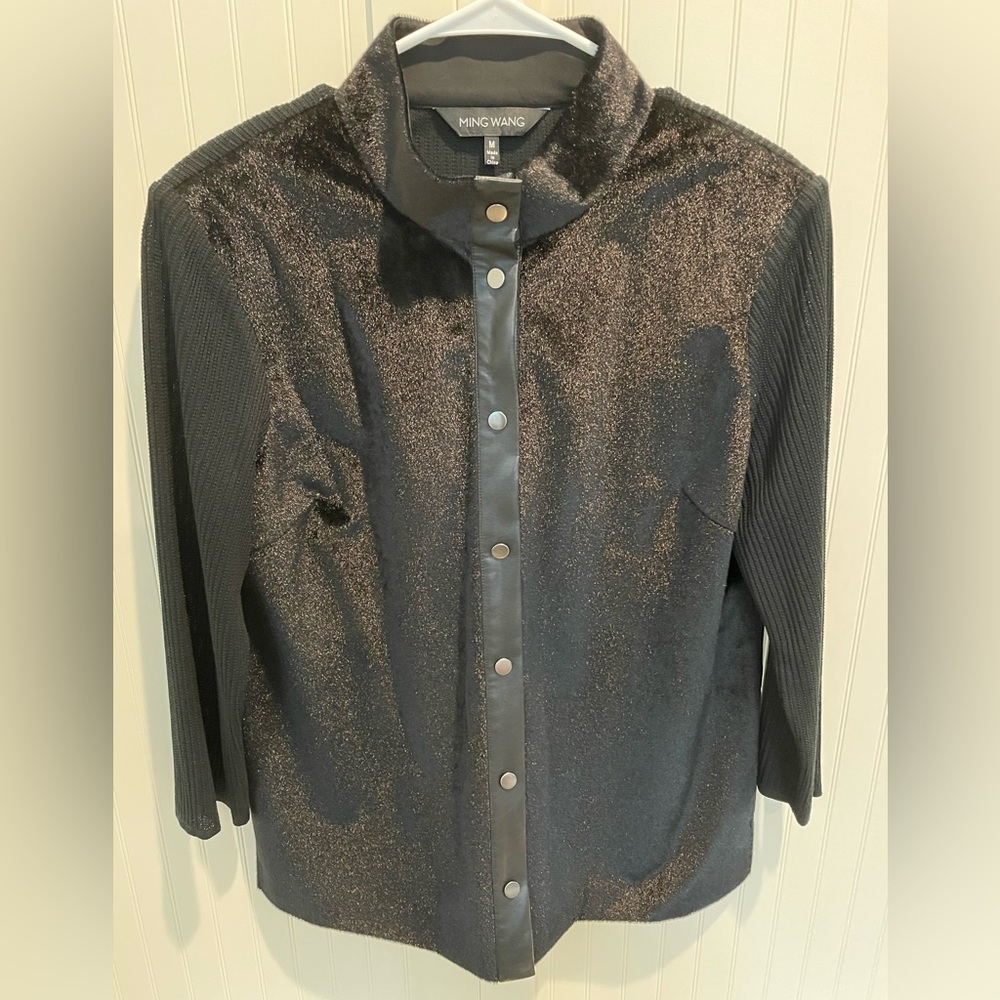 Ming Wang Medium Black front snap jacket